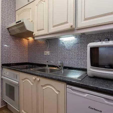 Parque Santiago Iii 189 - Studio דירה *